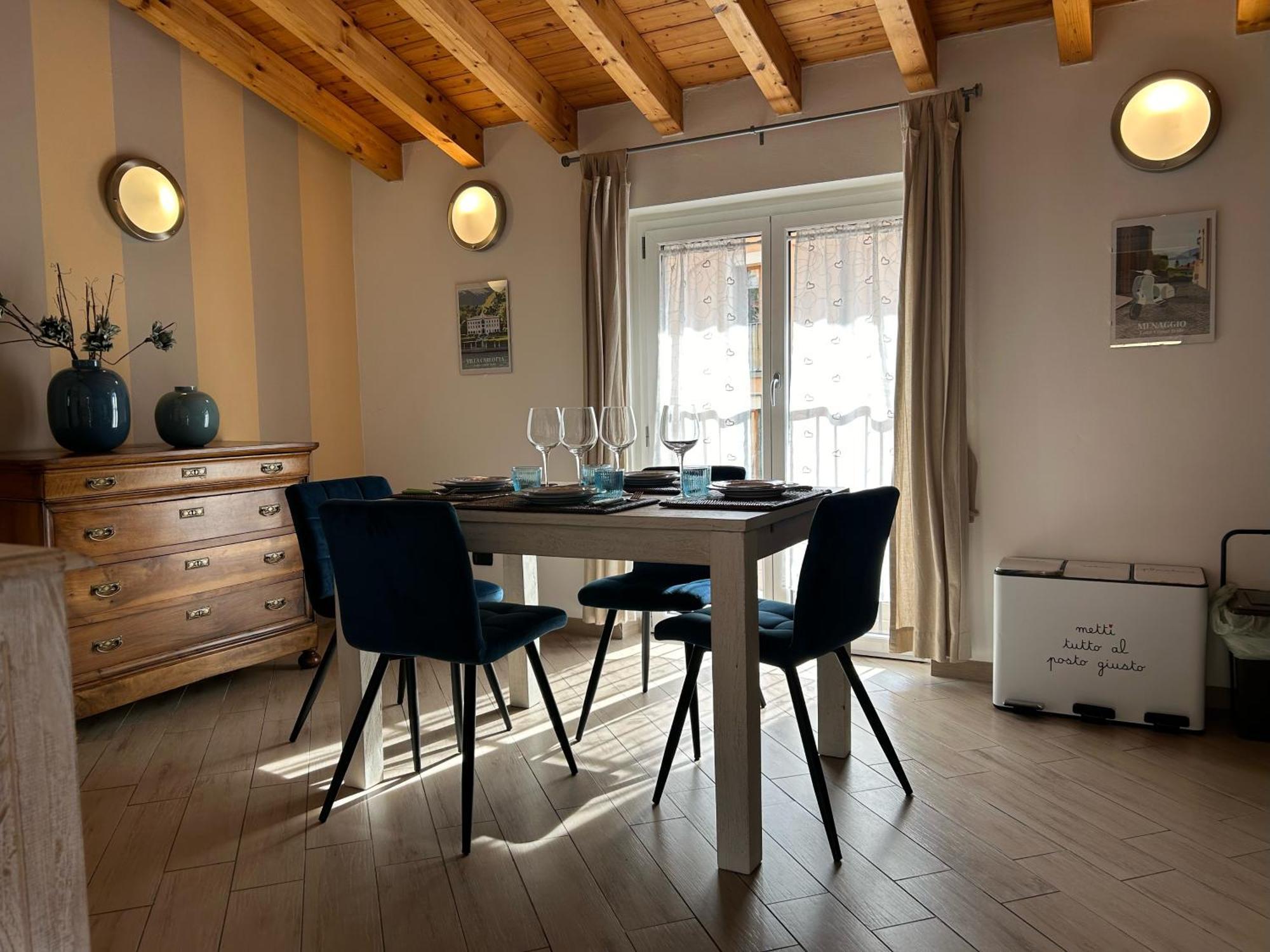 Menaggio Down Town Apartment ภายนอก รูปภาพ
